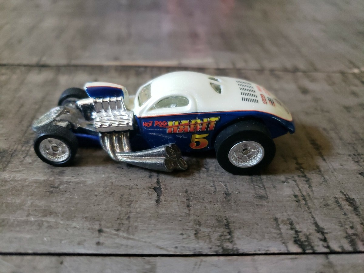 Hot Wheels 2002 Quarter Mile Coupe Habit | eBay