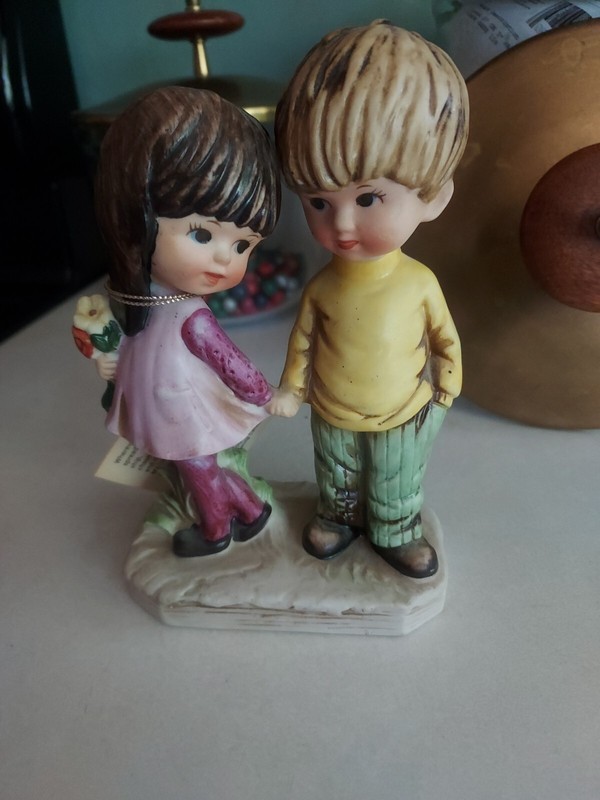 Boy Girl Holding Hands on Bench Moppets by Fran Mar Figurine Vintage 1971 Gorham
