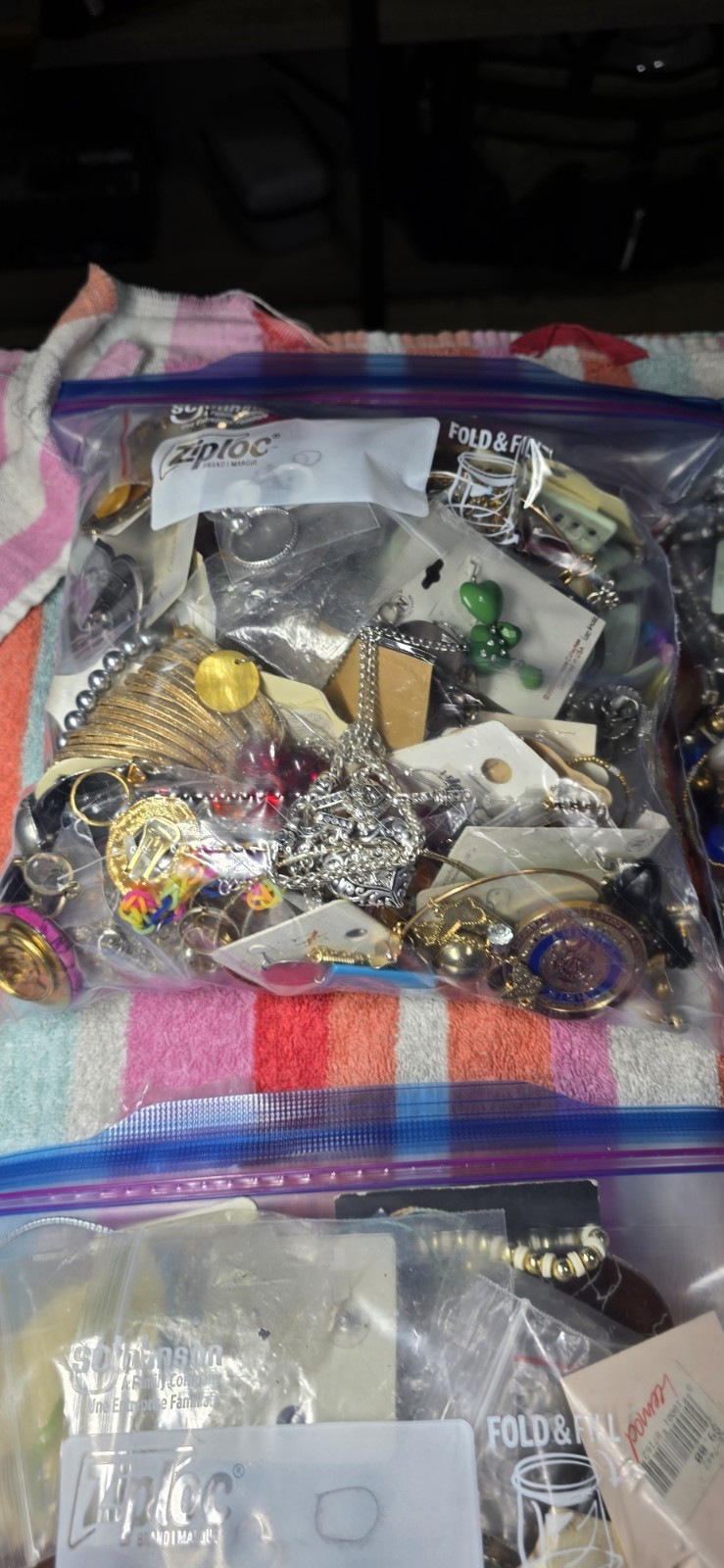 Women’s Mixed Fashion Jewelry Lot 50+ Pieces Earrings Necklaces Rings Multicolor