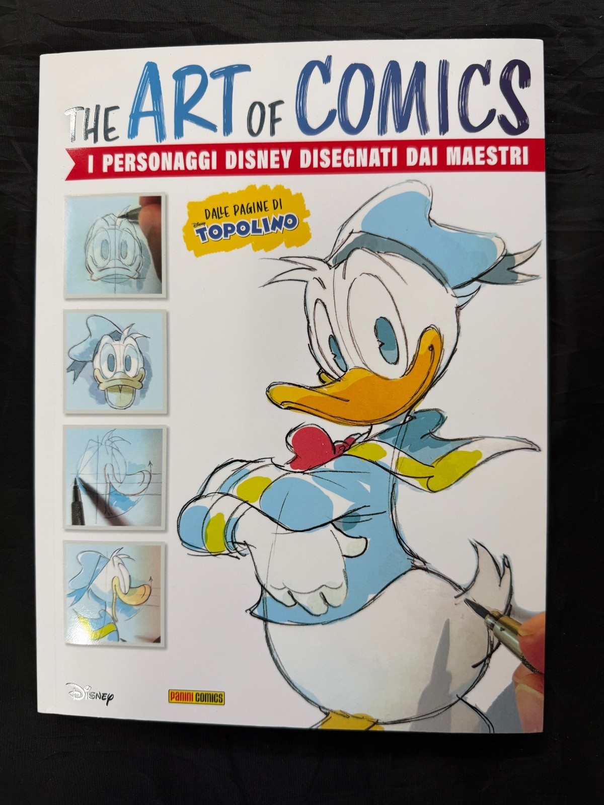 THE ART OF COMICS - I PERSONAGGI DISNEY DISEGNATI DAI MAESTRI - PANINI -ITALIANO