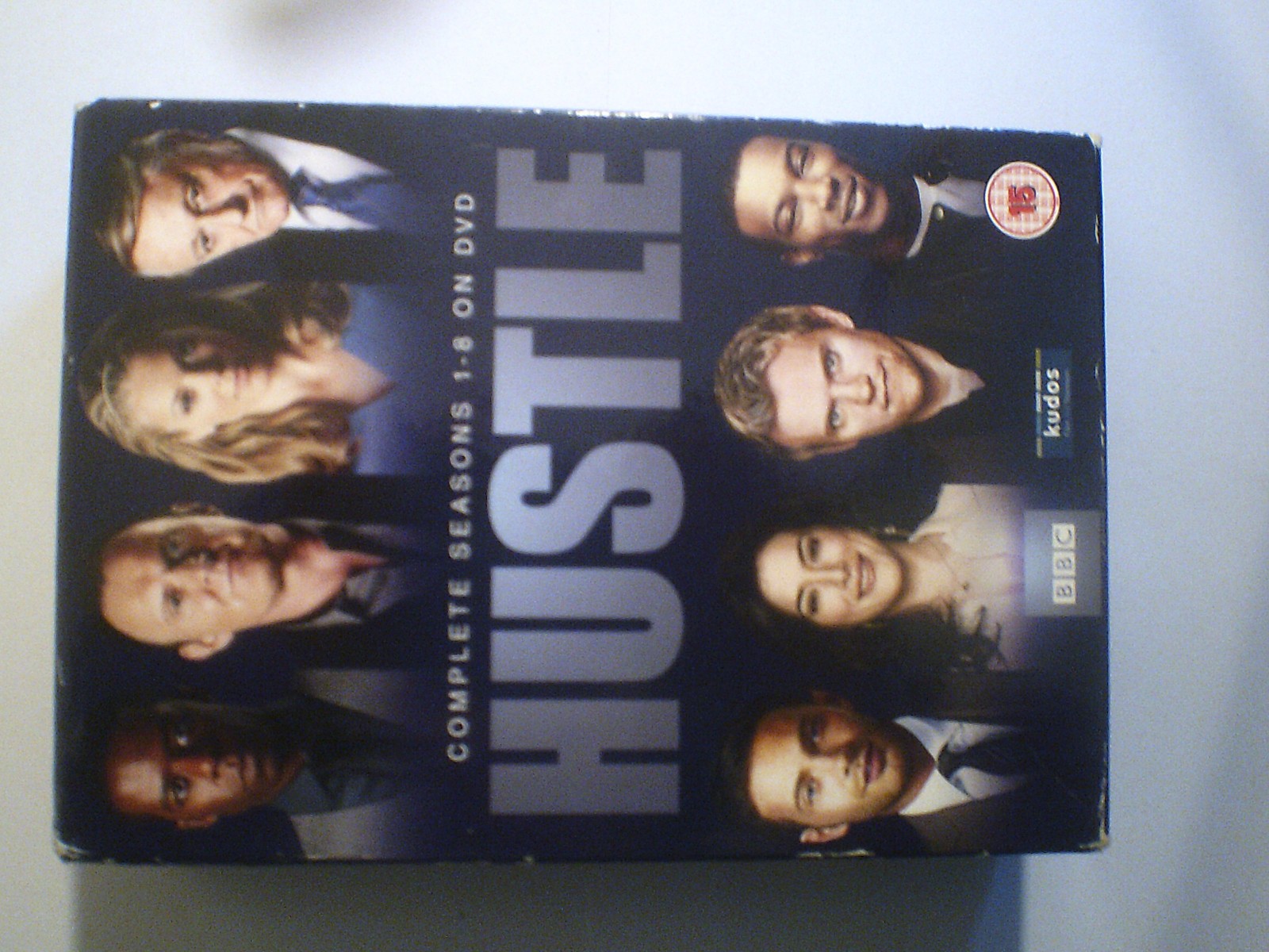 HUSTLE : Complete Series  1-8                   Fast  Ship