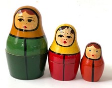 Vintage Russian Nesting Doll Matryoshka 3 pcs. Hand painted in Russia 3.25
