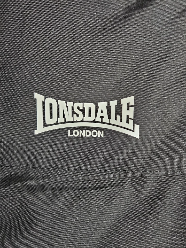 Lonsdale Brand New With Tags Size Large Mens Waist Length Winter Jacket/Coat. BN - Image 4 of 4