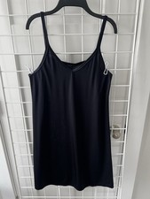 Vanity Fair Reversible Neckline 18  Full Sleep Black Size 34/40 Nightgown 10-158