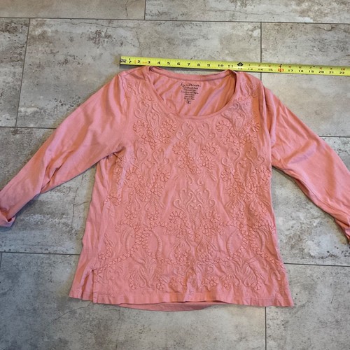 By CHICO'S Women’s Tee Shirt 3/4 Sleeves Chico’s Sz 0 Salmon Embroidered Casual - Picture 6 of 13