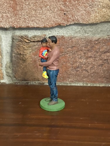 1/32 SCALE FIGURE (Mark & Alfie-c)HAND PAINTED For Slot Car Layouts - Picture 2 of 4