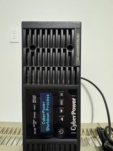 CyberPower OL2200RTXL2U 12V 1800W
