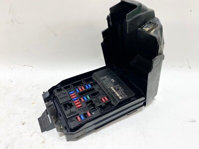 17-23 INFINITI Q50 Q60 ENGINE JUNCTION FUSE BOX RELAY POWER CONTROL MODULE OEM