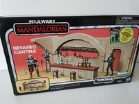 Star Wars Vintage Collection Nevarro Cantina & Imperial Death Trooper Neu