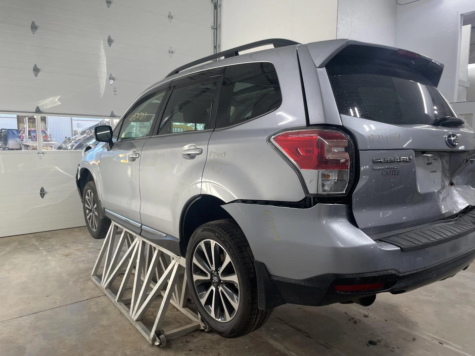 Used Front Right Seat Belt Front fits: 2018 Subaru Forester passenger retractor - Imagem 2 de 4