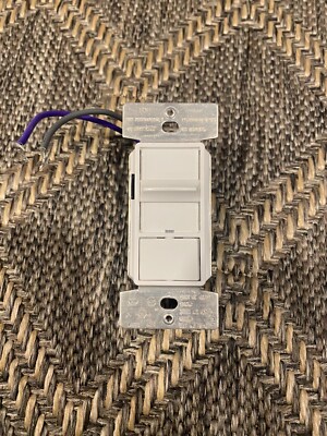 Cooper Wiring Devices SF10P SLIDE DIMMER 120V AC 60Hz 1 Pole/3-Way Dimmer