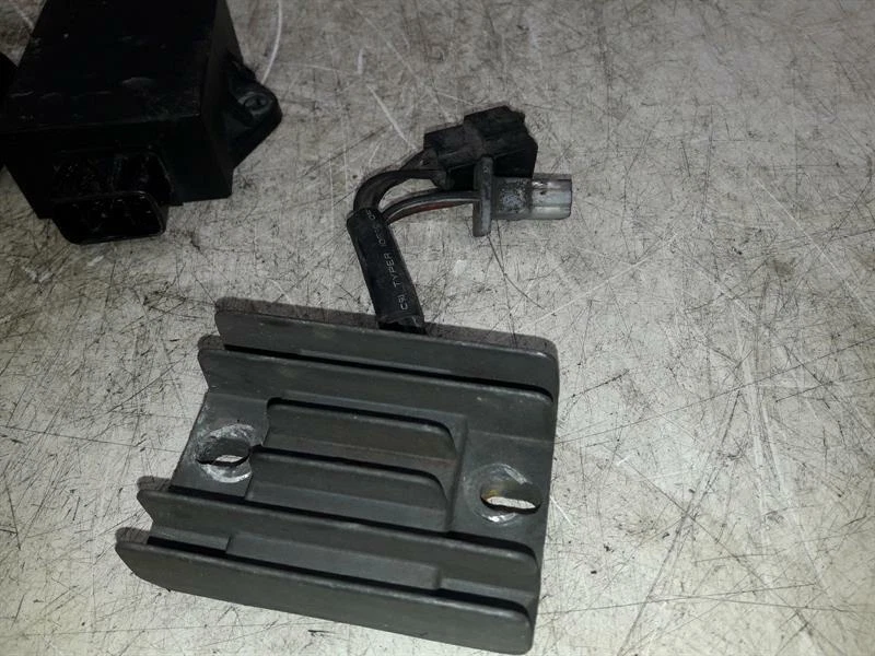 Fahrzeugschloss Set und Schlüssel SFM ZZ125 25K KM - 11816016 - Bild 4 von 4