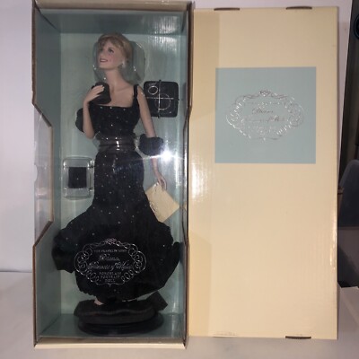 DIANA PRINCESS OF SOPHISTICATION PORCELAIN DOLL BLACK SEQUIN GOWN FRANKLIN MINT | eBay DIANA PRINCESS OF SOPHISTICATION PORCELAIN DOLL BLACK SEQUIN GOWN FRANKLIN MINT | eBay
