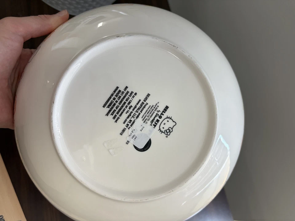 Hello Kitty Halloween Large Ceramic Pumpkin Bowl Sanrio 2018 Candy Dish Japan De - Image 2 of 3