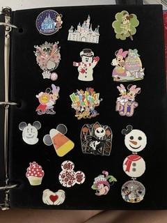 DISNEY TRADING PIN 400 LOT with 400 DIFFERENT STYLES Free Priority 1 3Day Ship