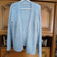 Damen Kuscheljacke gr. 46 hellblau offen Neuw...
