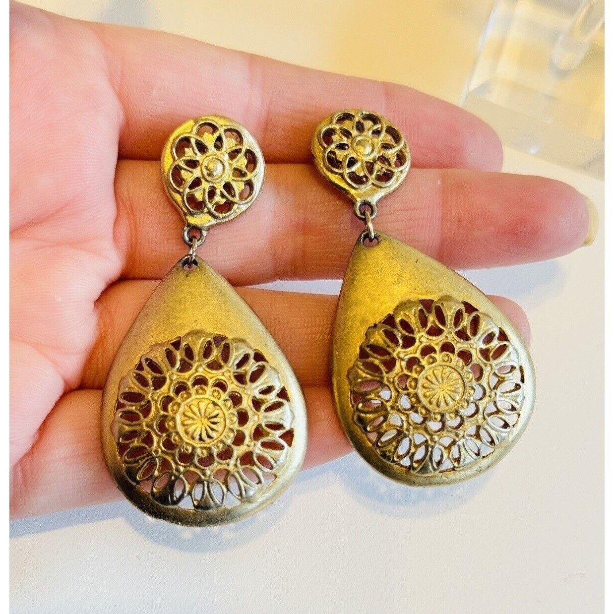 VTG Chunky Earrings statement dangle Pierced Gilt… - image 2