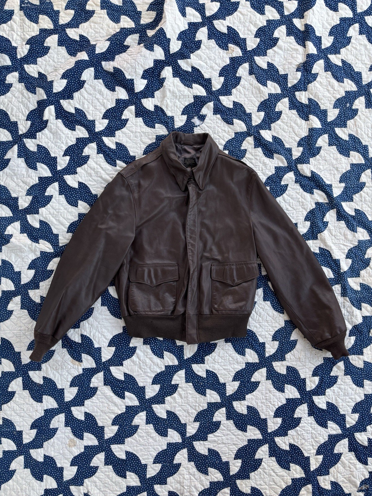 Vintage Willis & Geiger A-2 Leather Flight Bomber Military Jacket Made USA 46