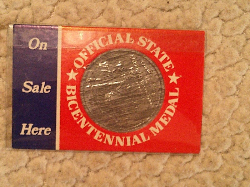 Vintage 1776-1976 Tennesse Official State Bicentennial Medal