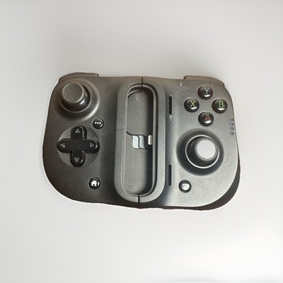 Razer Kishi RZ06-0336 Mobile Gaming Controller iOS Compatible For Most iPhones