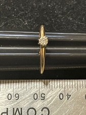 14K - 14KT YELLOW GOLD SOLITAIRE ENGAGEMENT RING SIZE 4.25