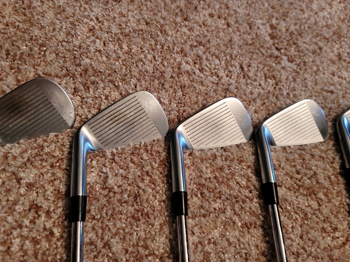 Miura Straight Neck CB-201 Forged Irons Set 4-PW Dynamic Gold 