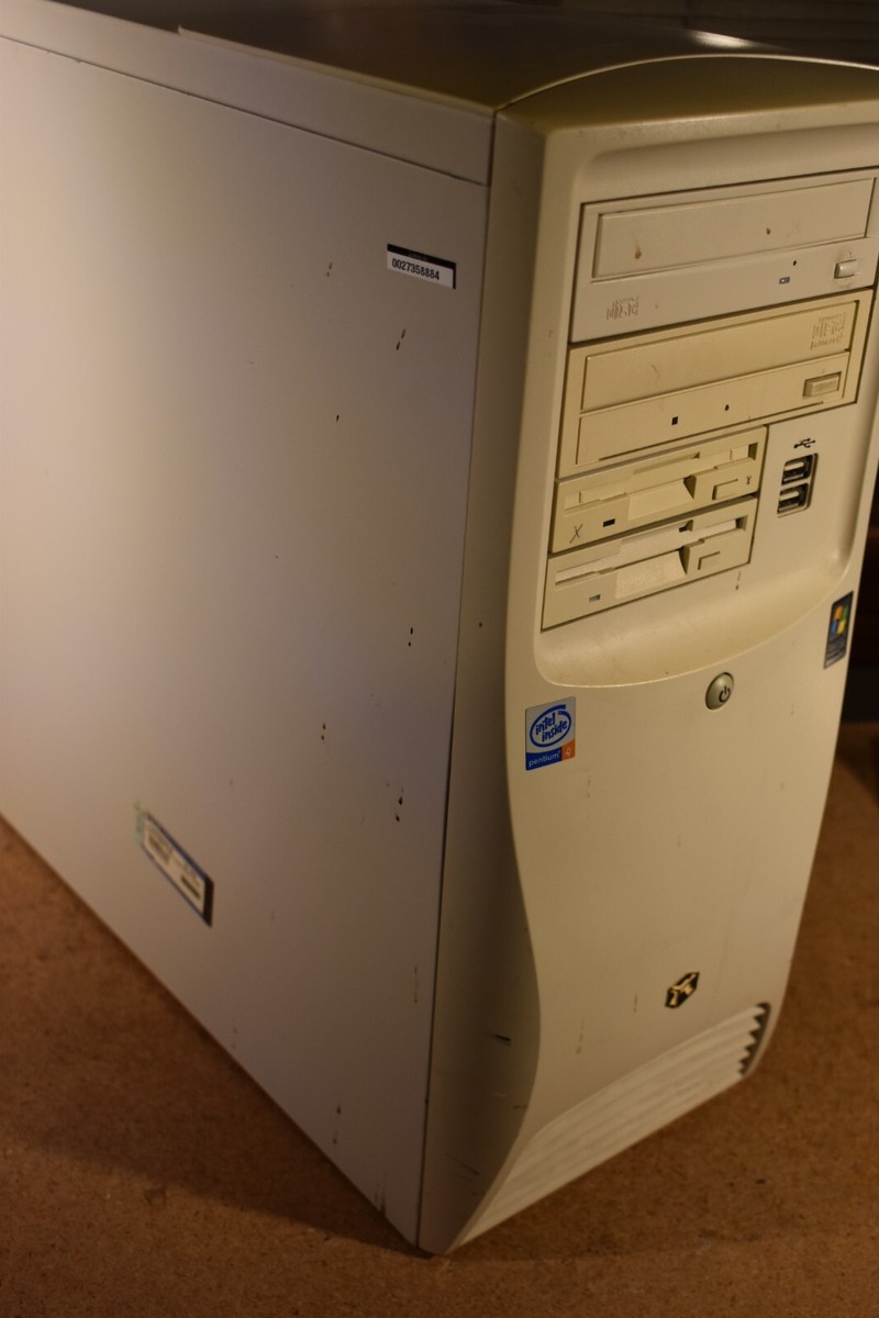Gateway E4650 Vintage Retro Gaming PC Windows 98 SE Intel Gateway E4650 Vintage Retro Gaming PC Windows 98 SE Intel