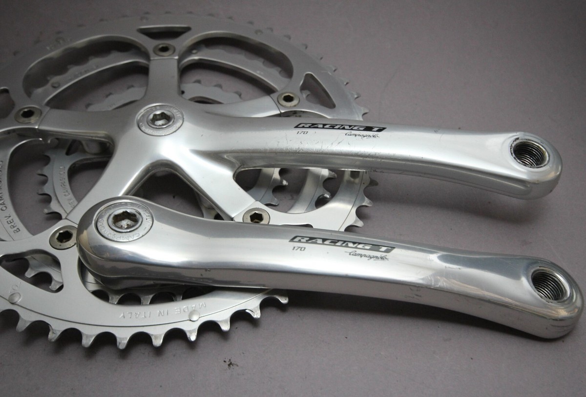 PÉDALIER TRIPLE CAMPAGNOLO racing t + boitier pédalier EUR 30,00 - FR