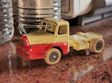 Tracteur JRD n° 124 Camion UNIC Izoard made France vers 1960 ech.1/43