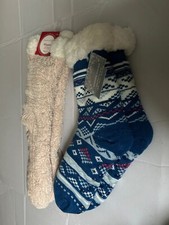 NWT 2 Pairs Women's Non-Slip Sherpa Slipper Socks With Grippers
