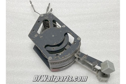 Vintage Sikorsky H-34 / S-58 Helicopter Engine Control Quadrant, 50104-3 - Picture 2 of 7