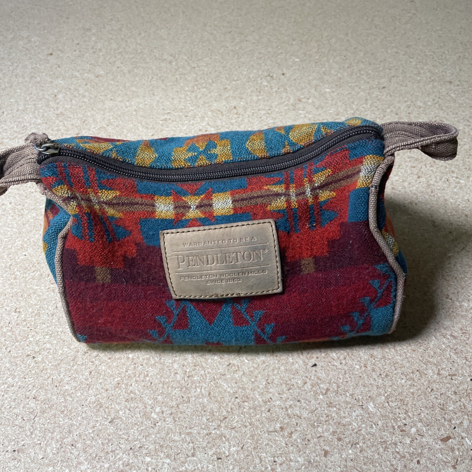 pendleton wool travel kit tote, Aztec Red blue green, Pendleton Wool Mills USA