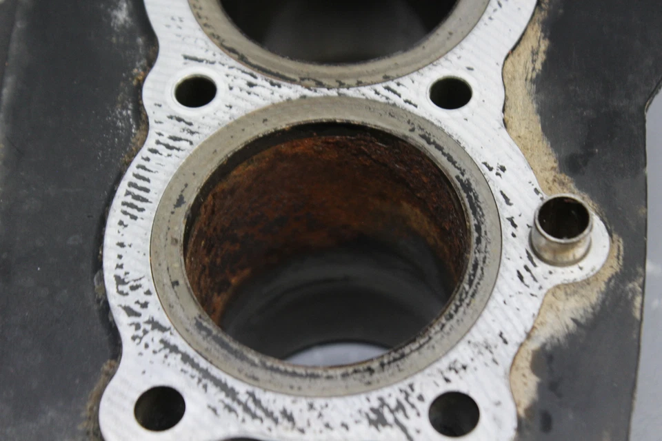 Honda Nighthawk 650 1983 motor pistón cilindros bloque jarra con pistones Foto 3 de 4