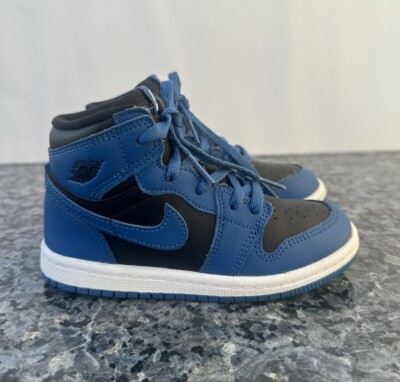 Nike Air Jordan 1 Retro High OG Kid Size 10C Dark Marina Nike Air Jordan 1 Retro High OG Kid Size 10C Dark Marina