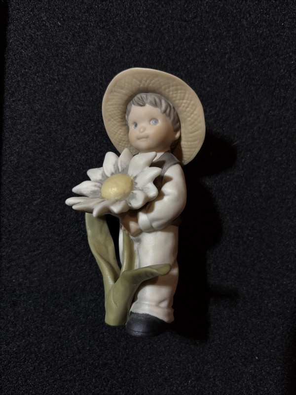 “I Promise You Days Filled With Sunshine” Kim Anderson Figurine