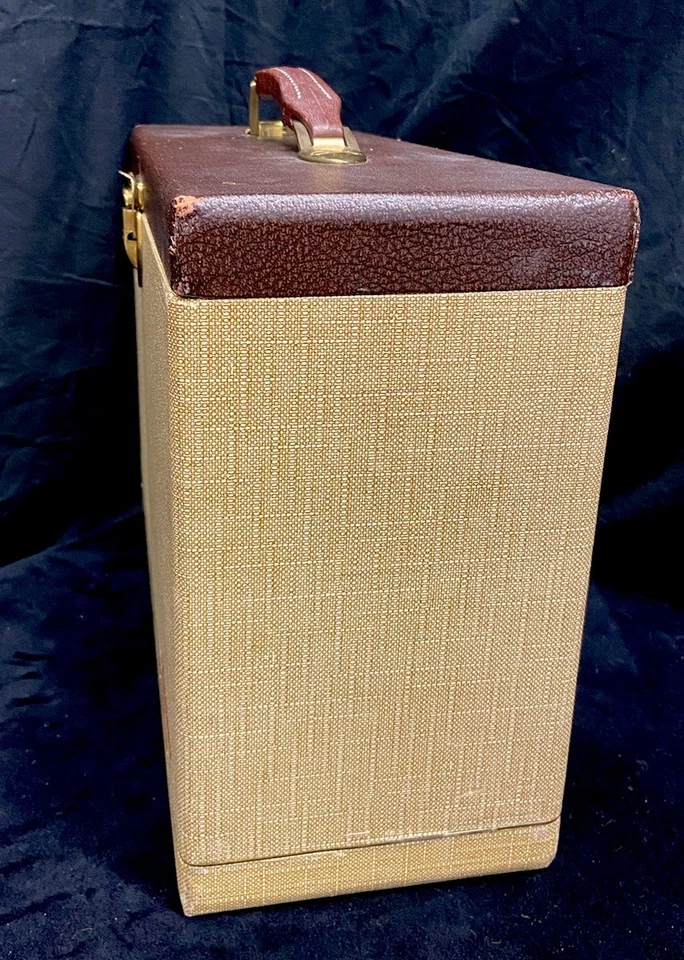 Vintage Keystone Hard Slide Protector Case And Slide Holders - Image 4 of 4