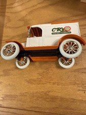 Ertl 1917 Ford Model T Delivery Bank - CR's Friendly Markets 1:25 1989