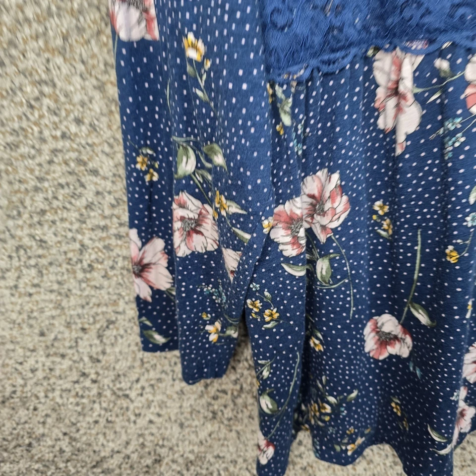 Blusa Torrid Top Mujer 3 US Plus 3X Azul Lunares Floral Cuello en V Manga Larga Foto 3 de 4