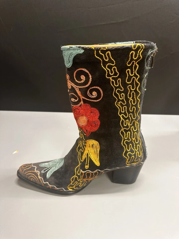 Botas vaqueras boho florales de terciopelo bordadas para mujer talla 38 EU US 7,5/8 Foto 3 de 4