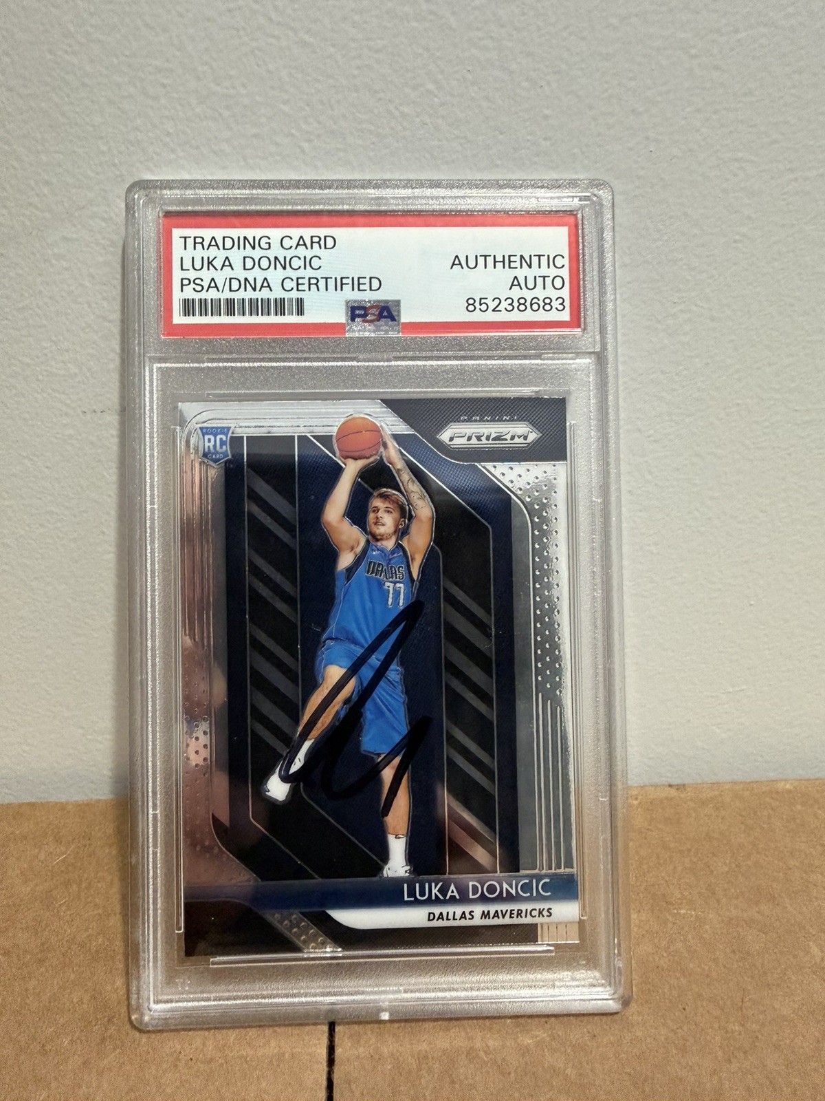 LUKA DONCIC SIGNED AUTO SLABBED 2018 PANINI PRIZM ROOKIE CARD PSA DNA MAVERICKS view 1