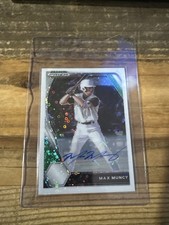 2021 PANINI PRIZM DRAFT PICKS 25 MAX MUNCY AUTOGRAPH WHITE DONUT CIRCLES/50