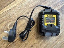 Dewalt DCB 1102 Lithium Ion  Li-Ion  Battery Charger 12v 18v 240v