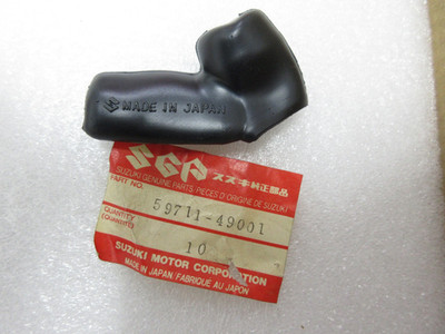 Suzuki GS500 GS550 GS1000 GS1100 GSX750 GT250 Master Pump Boot NOS 59711-49001