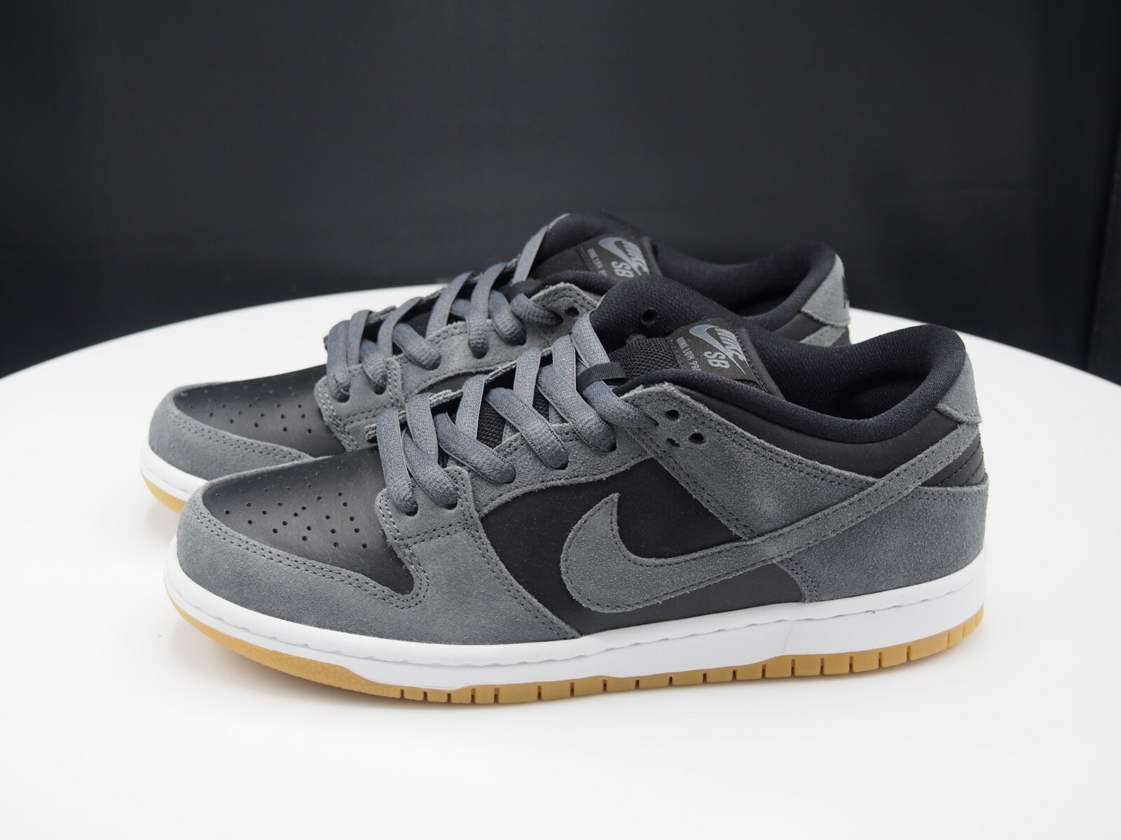 dunk low dark grey