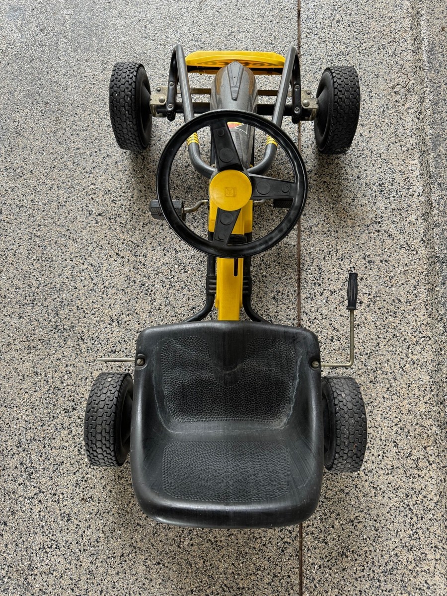kettcar ゴーカート 赤 1 ORIGINAL RED KETTLER KETTCAR KIDS PEDAL RACE CAR - MADE IN