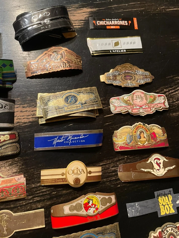 Lote de cientos de envolturas vintage de bandas de cigarros para coleccionar o arte de varias marcas Foto 4 de 4