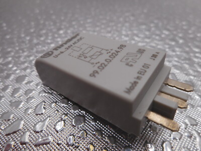 Finder Relay 99.02.0.024.98 varister & LED indicator (NIB)