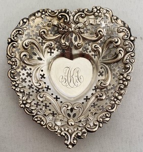 Gorham Sterling A4300 Footed Fancy Heart Dish 3 1/4" x 3 3/4”
