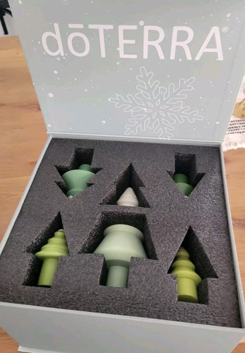 DōTERRA Gift Holiday Christmas Tree Decor Oil Stand Passive Aroma Diffuser - Picture 4 of 6