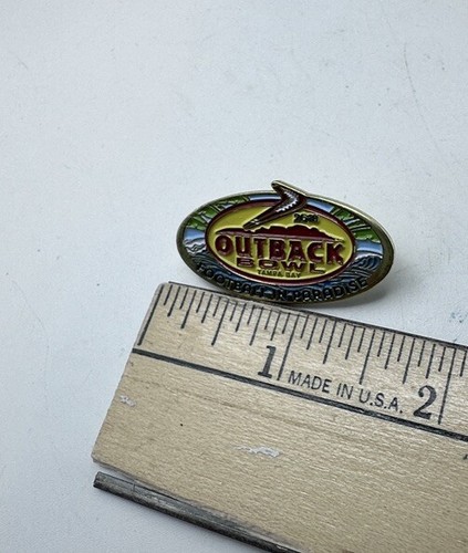 2018 Tampa Bay Football Outback Bowl Pin 2018 - Picture 9 of 9